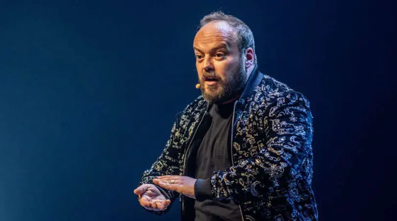 One-man-show-stand-up-et-cafe-theatre-a-Paris